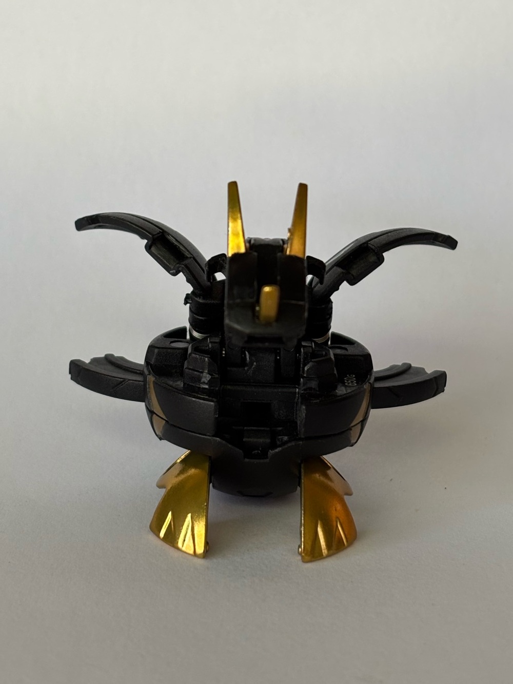Bakugan Neo Dragonoid 650g Bronze Attack Pyrus Vestroia RARE